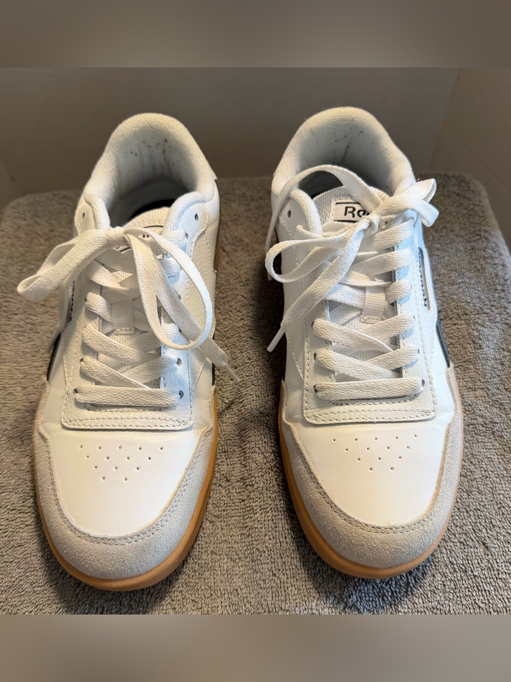 Leather Reebok Club C Bulc Sneakers Size 7.5